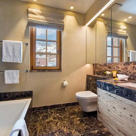 Alpine Luxury With Ski-in Access - Stunning Mountain Views Sankt Anton am Arlberg